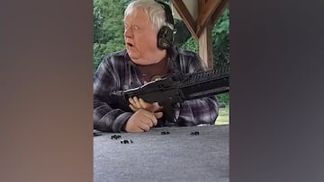 Vietnam vet relives history: shoots M60 after 53 years; heartfelt reaction goes viral