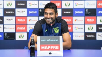 Mauro dos Santos, en rueda de prensa con el Legan&eacute;s.