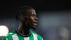 Paul Akouokou, ante el Olympique de Marsella en Chesterfield. GETTY IMAGES