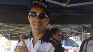 <b>FIEL SEGUIDOR. </b>Busin lleva orgulloso el escudo de Boca en su moto.