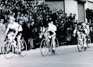 En 1957 ganó su primera Milán-San Remo (en la imagen). Fue el único clasicómano español de la historia hasta la emersión de Óscar Freire.