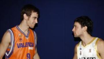 <b>PRODUCTO NACIONAL. </b>Víctor Claver y Sergio Llull, claves en sus equipos y compañeros en la Selección.