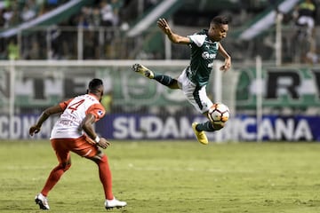 Con goles de Morelo y Guastavino, Santa Fe se impuso en el estadio Deportivo Cali y se convirtió en semifinalista de la Copa Sudamericana 2018.