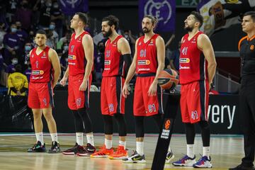 La junta ejecutiva de accionistas de la ECA (Euroleague Commercial Assets) ha decidido suspender de manera temporal a los equipos rusos de las dos máximas competiciones continentales. El CSKA Moscú, el Unics Kazán y el Zenit San Petersburgo quedan apartad