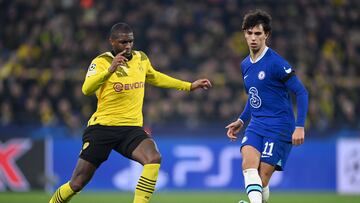 Modeste, ante João Félix en la pasada Champions League.