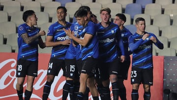 El club chileno que jugó dos partidos oficiales a la misma hora: lo de Huachipato no es nada