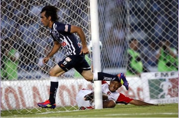 Gran debut con Rayados ante Xolos de Tijuana