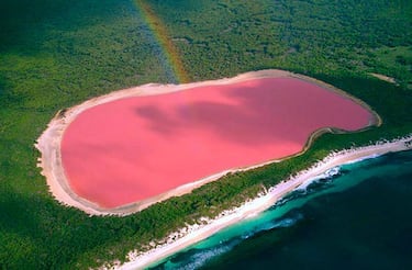 El lago rosa en África que parece sacado de otro mundo y es una auténtica maravilla de la naturaleza