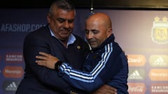 Sampaoli, como ningún otro, con hinchada en su presentación