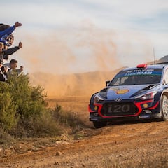 Dani Sordo es el primero de los mortales en Cataluña