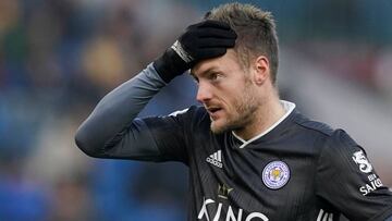 Vardy falla un penalty y el Leicester tropieza en Burnley