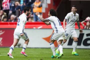 Isco celebra con Marcelon el 2-3.