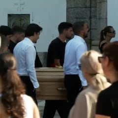 La emotivísima llegada del féretro de Diogo Jota y su hermano a la iglesia: lágrimas contenidas