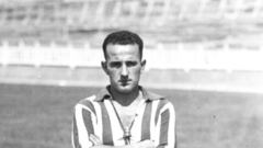 Jugó en la real sociedad desde 1928 a 1934, en la temporada 34/35 fichó por el Atlético de Madrid