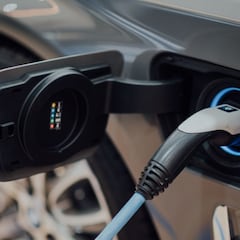 ¿Merece la pena comprar un coche eléctrico? El increíble ahorro respecto a un diésel o gasolina