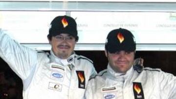 Gracia (dcha) y su copiloto.