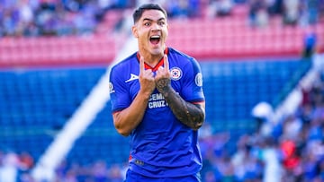 Gabriel Fernandez celebrates his goal 1-1 with Uriel Antuna of Cruz Azul during the 3rd round match between Cruz Azul and Mazatlan FC as part of the Torneo Clausura 2024 Liga MX at Ciudad de los Deportes Stadium on January 27, 2024 in Mexico City, Mexico.