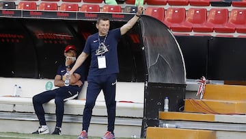 Djukic espera pescar en el Mediterráneo con el Sporting.