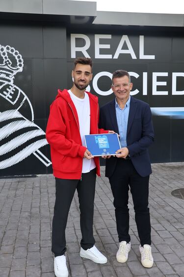Johan Cruyff Institute y la Autònoma de Barcelona presentan el Premio Brais Méndez