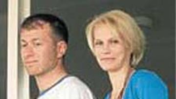 Abramovich y su mujer Irina.