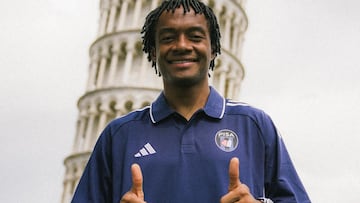 Juan Guillermo Cuadrado, nuevo jugador de Pisa de Italia.