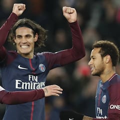 Cavani, el goleador que no se deja intimidar por los cracks