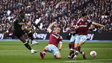 Jhon Jader Durán, delantero colombiano de Aston Villa.