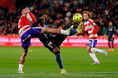 Aprobados y suspensos del Ceuta: Sólidos como el acero