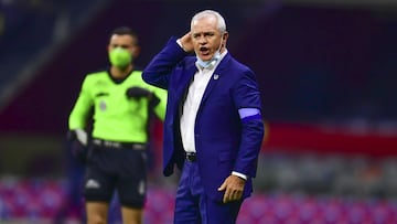 Javier Aguirre: "No hablo del arbitraje; felicidades a Cruz Azul"