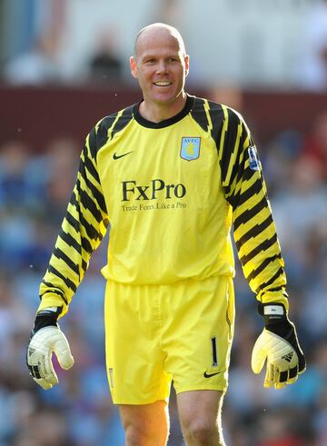 Brad Friedel holds the record for consecutive matches played with 310 straight games from 2004 to 2012. Played for Galatasaray, Liverpool, Blackburn, Aston Villa, and Tottenham team he helped reached to Europa Leagues. 