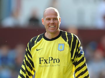 Brad Friedel holds the record for consecutive matches played with 310 straight games from 2004 to 2012. Played for Galatasaray, Liverpool, Blackburn, Aston Villa, and Tottenham team he helped reached to Europa Leagues. 