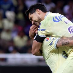 Diego Cocca says that Henry Martín will be a leader under his tenure