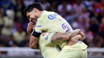 America's Henry Martin celebrates his goal against Guadalajara during their Mexican Clausura tournament football match, at the Akron stadium, in Guadalajara, Jalisco State, Mexico, on March 18, 2023. (Photo by Ulises Ruiz / AFP)