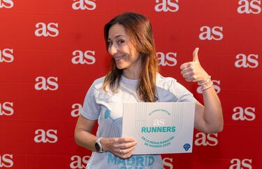 Los runners de AS con sus camisetas para la Zúrich Rock 'n' Roll Running Series Madrid. Jersey amarillo maratón,  gris media maratón y rojo 10 km.