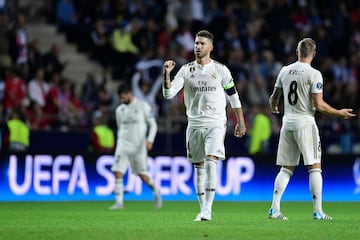 Sergio Ramos marcó el 2-1 de penalti.