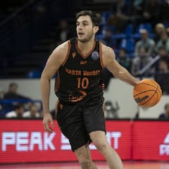 Sergi García se desvincula del Valencia y ficha por el Baskonia