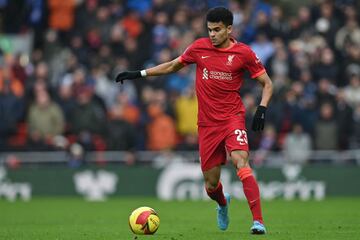 El extremo colombiano disputó 32 minutos en la victoria 3-1 de Liverpool ante Cardiff City por la FA Cup. El guajiro realizó una asistencia.