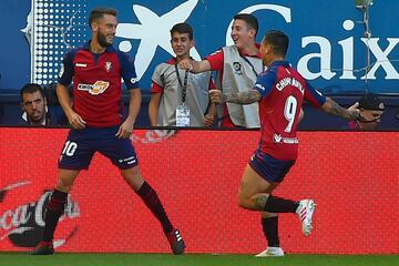 Roberto Torres marcó el primer gol, 1-0 .
