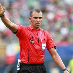 Árbitros hondureños pitarán la vuelta del Toronto FC-Chivas