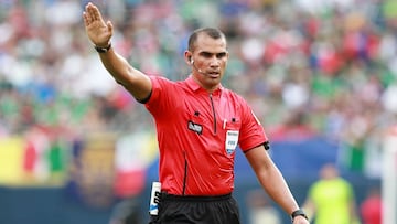 Árbitros hondureños pitarán la vuelta del Toronto FC-Chivas
