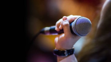 Karaoke por YouTube con cantantes famosos: la iniciativa KaraokeEnCasa