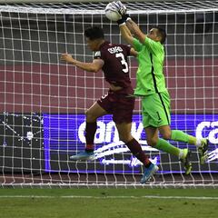El preparador chileno de IDV elige al sucesor de Bravo y al arquero del futuro en la U
