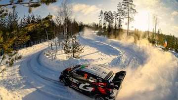 Elfyn Evans aguanta en el filo de la navaja