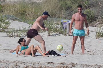 Zidane de vacaciones con su familia en la playa