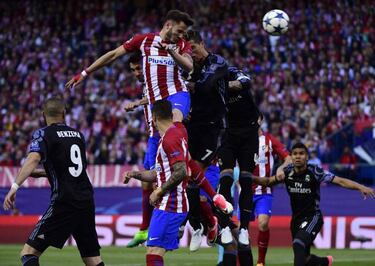 Atletico 2 - 1 Real Madrid: As it happened, goals, action, match report