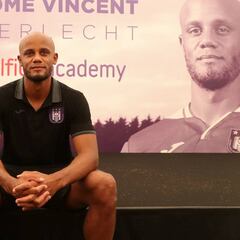 Kompany se retira y será el entrenador del Anderlecht