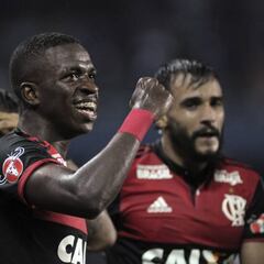 Fiebre Vinicius: la prensa y los fans elogian sus goles en Copa