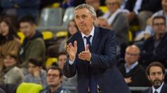 Svetislav Pesic ante la visita a la pista del Efes Pilsen