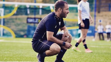 &Oacute;scar Fern&aacute;ndez, entrenador del Madrid CFF.