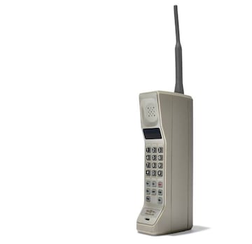 El m&iacute;tico Motorola DynaTAC de 1973, el primer m&oacute;vil 